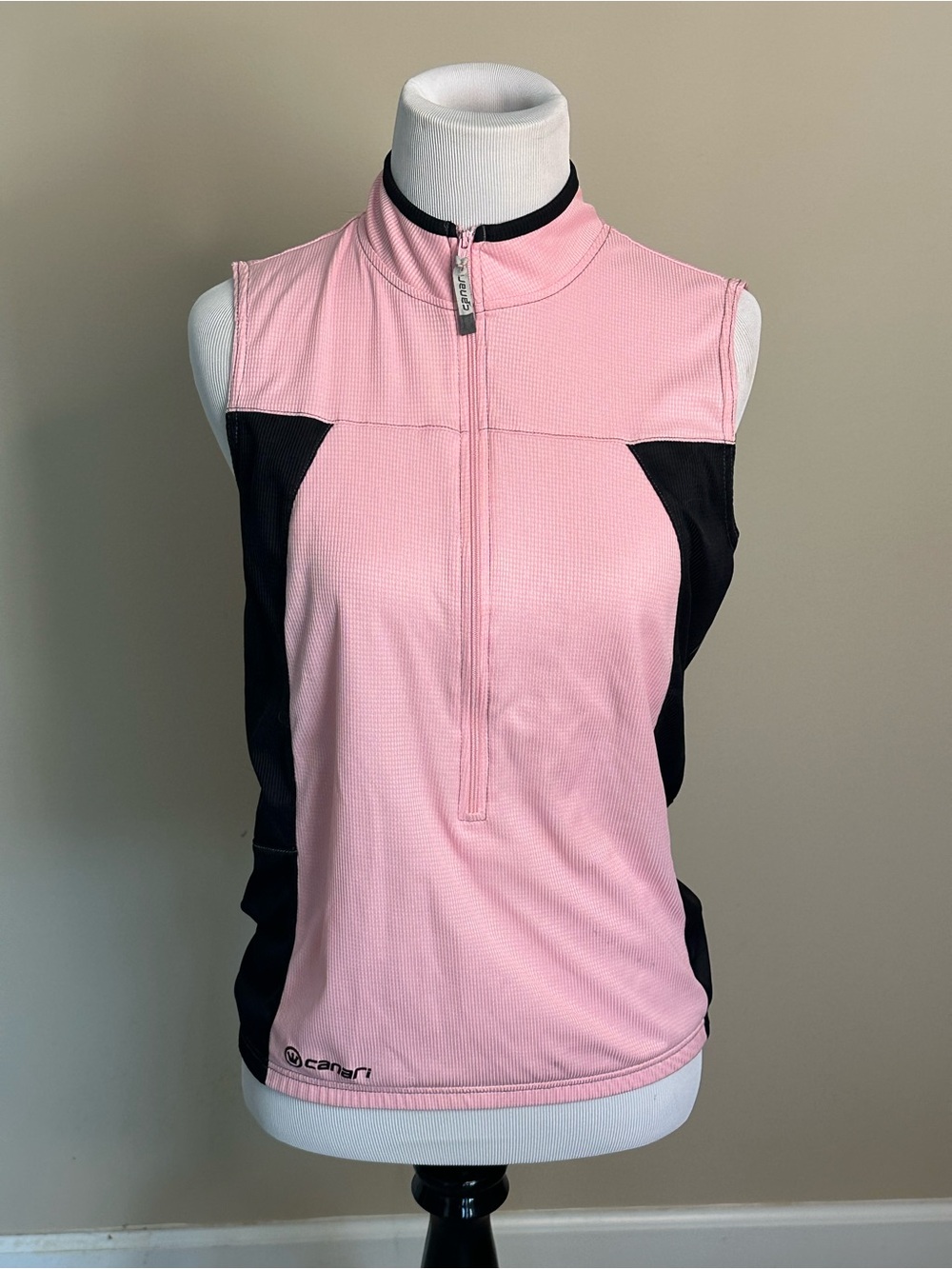 Canari Pink and Black Sleeveless Cycling Top with Half Zip
